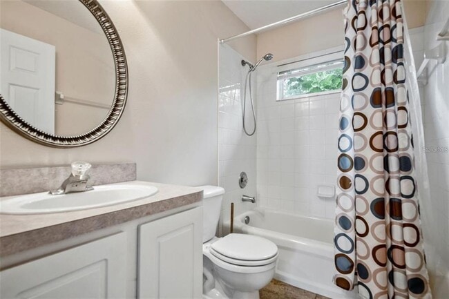 Building Photo - 4007 Harbor Lake Dr