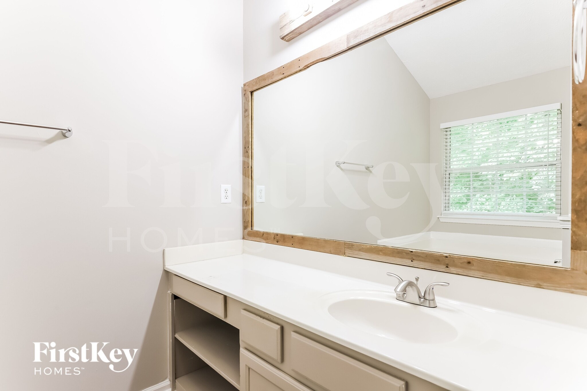 Building Photo - 1222 Wilkinson Ct