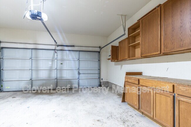 Building Photo - 123 Impala Cir