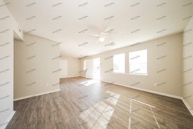 Building Photo - 603 SE 51st St