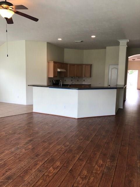 Building Photo - 1611 Mills Pass Way