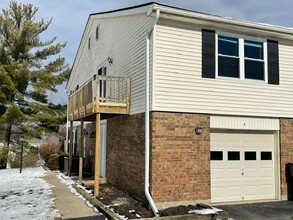Building Photo - 4229 Briarwood Dr