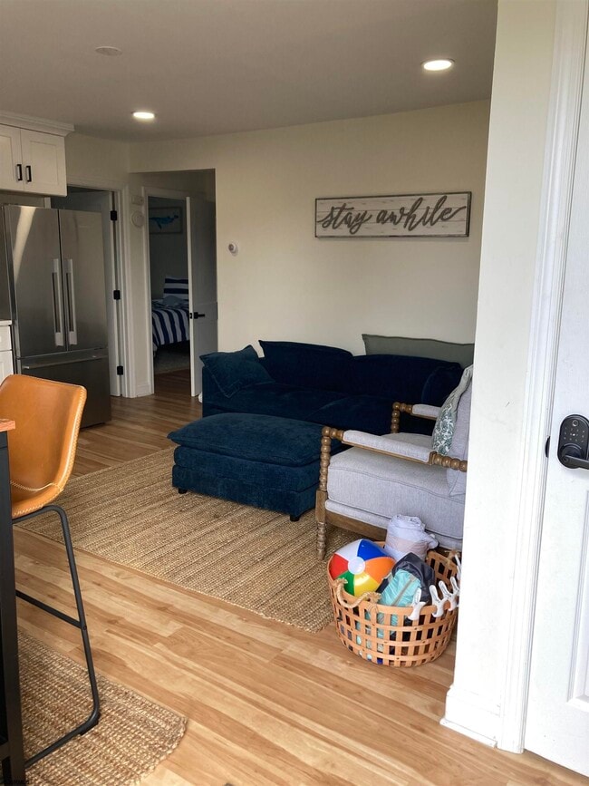 Building Photo - 271 38th St S