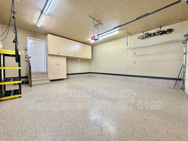 Building Photo - 4772 W 9070 S