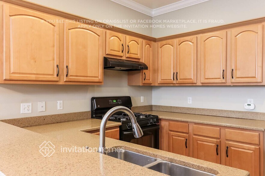 Building Photo - 20612 Whitewood Way
