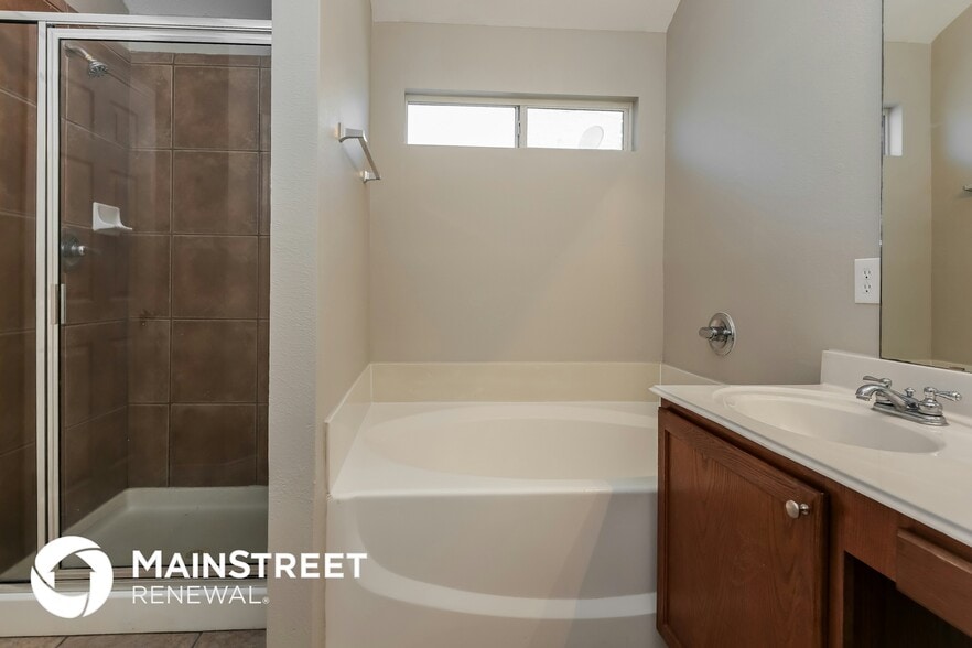 Building Photo - 927 Remington Ranch Rd