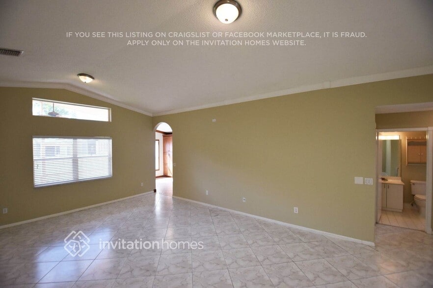 Building Photo - 5636 American Cir