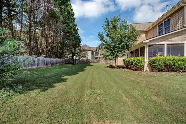 Building Photo - Move into this home and share in its appreciation with Acre.  See more at www dot acrehomes dot com