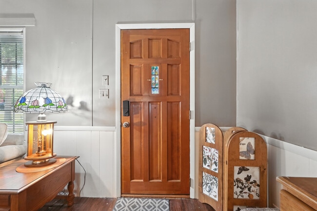 Building Photo - 163 Buchanan Cir