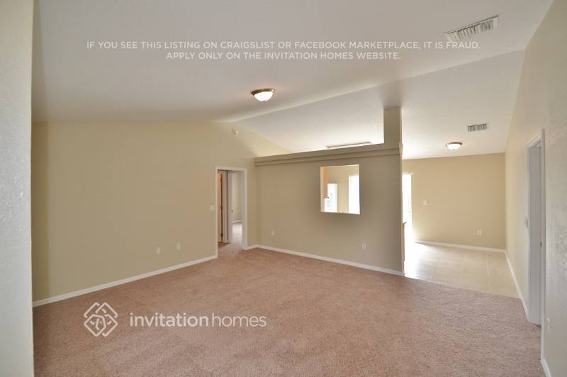 Building Photo - 4736 Robin Dr