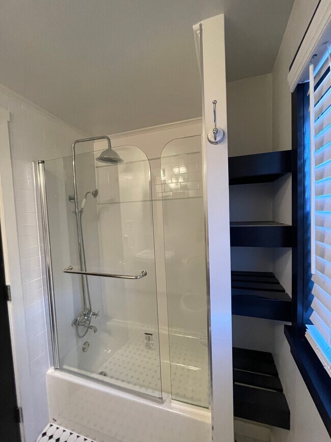 New Bathroom - 1206 E 11th St