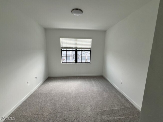 Building Photo - 14160 Pine Lodge Ln