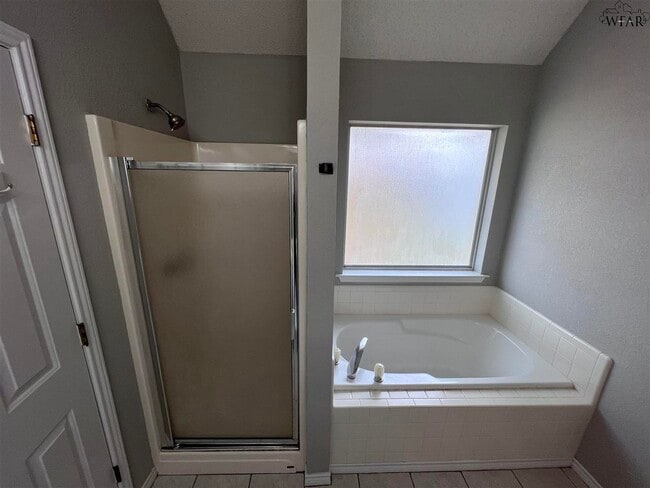 Building Photo - 5316 Pebblestone Dr