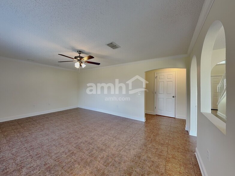 Building Photo - 4315 Stonefield Dr