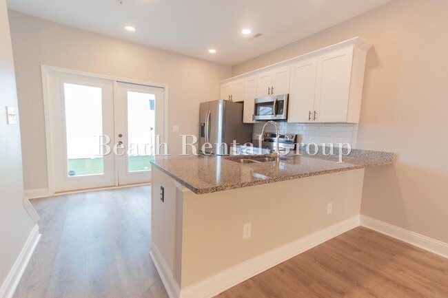 Building Photo - 773 Moen Pl