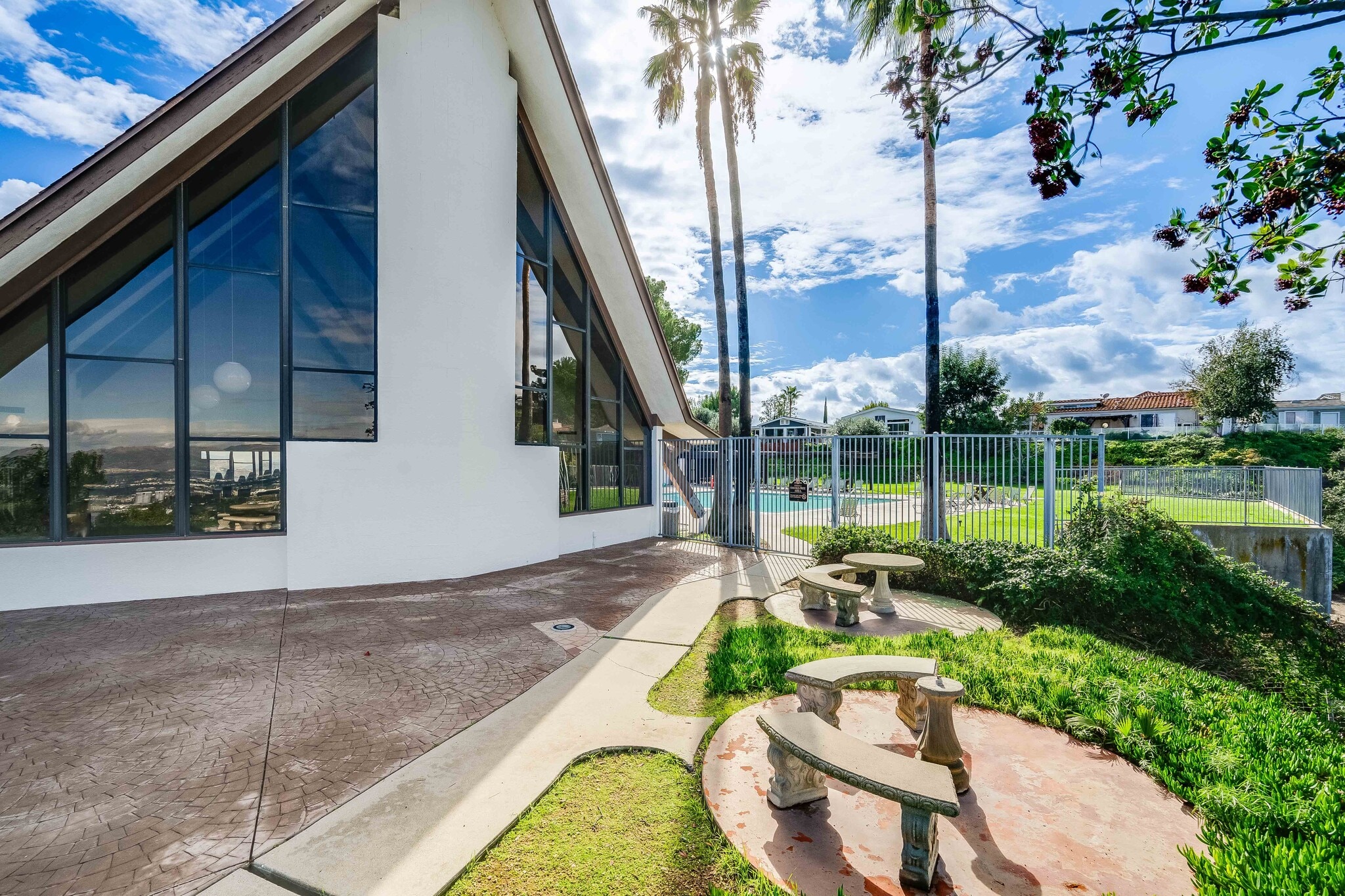 clubhouse - 3360 N Topanga Canyon Blvd