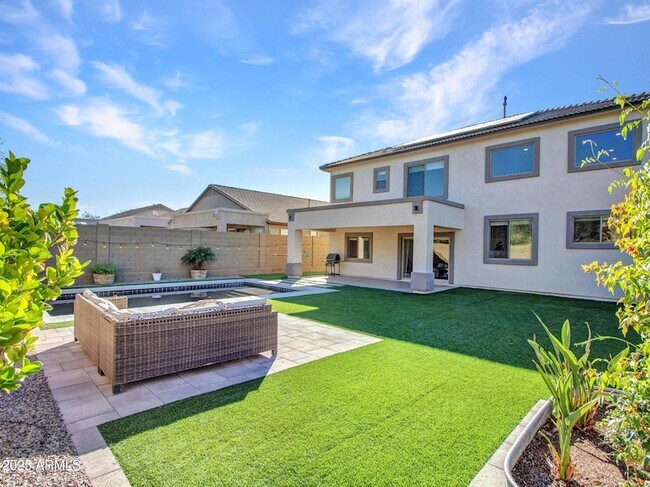 Building Photo - 4326 W Kenai Dr