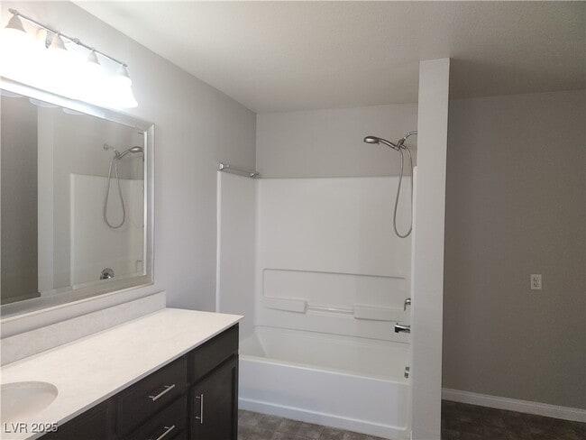 Building Photo - 3080 Paladi Ave