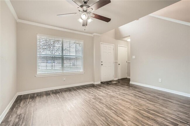 Building Photo - 612 Copper Ct