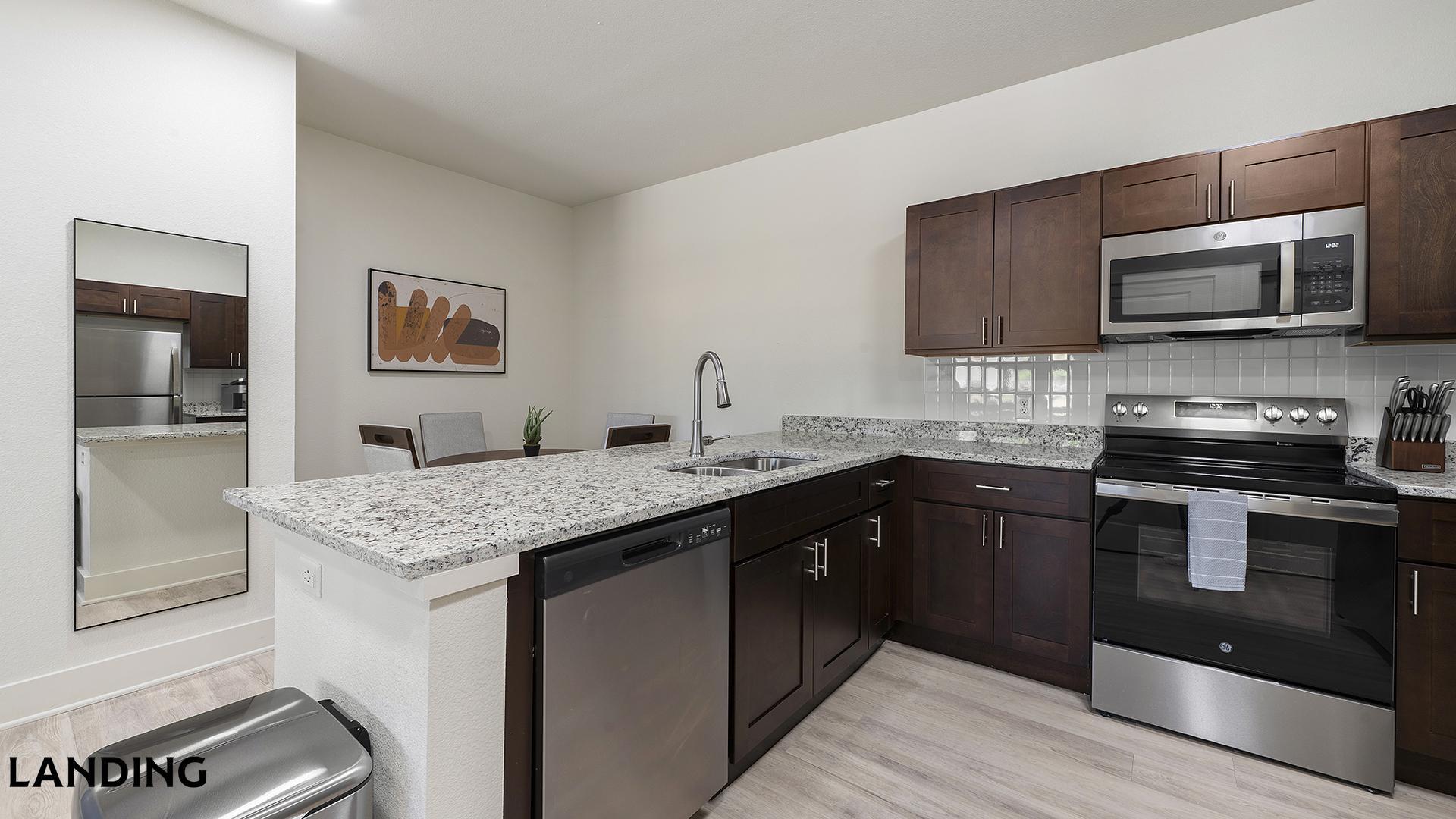 Building Photo - 2115 Windsor Blvd