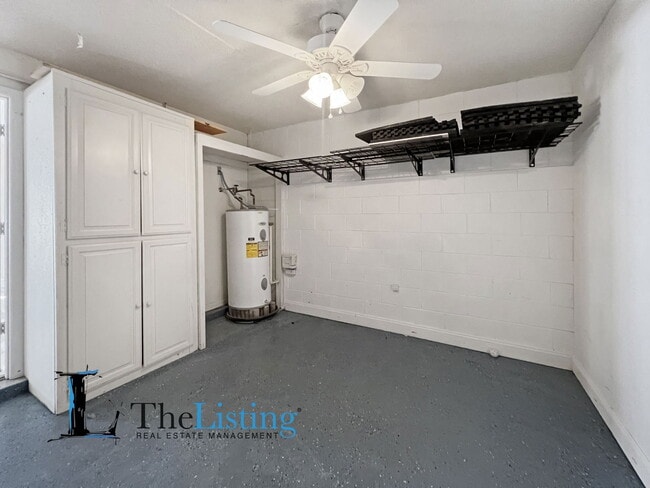 Building Photo - 11007 Summer Dr