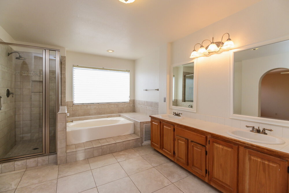 Building Photo - 16420 S 38th St