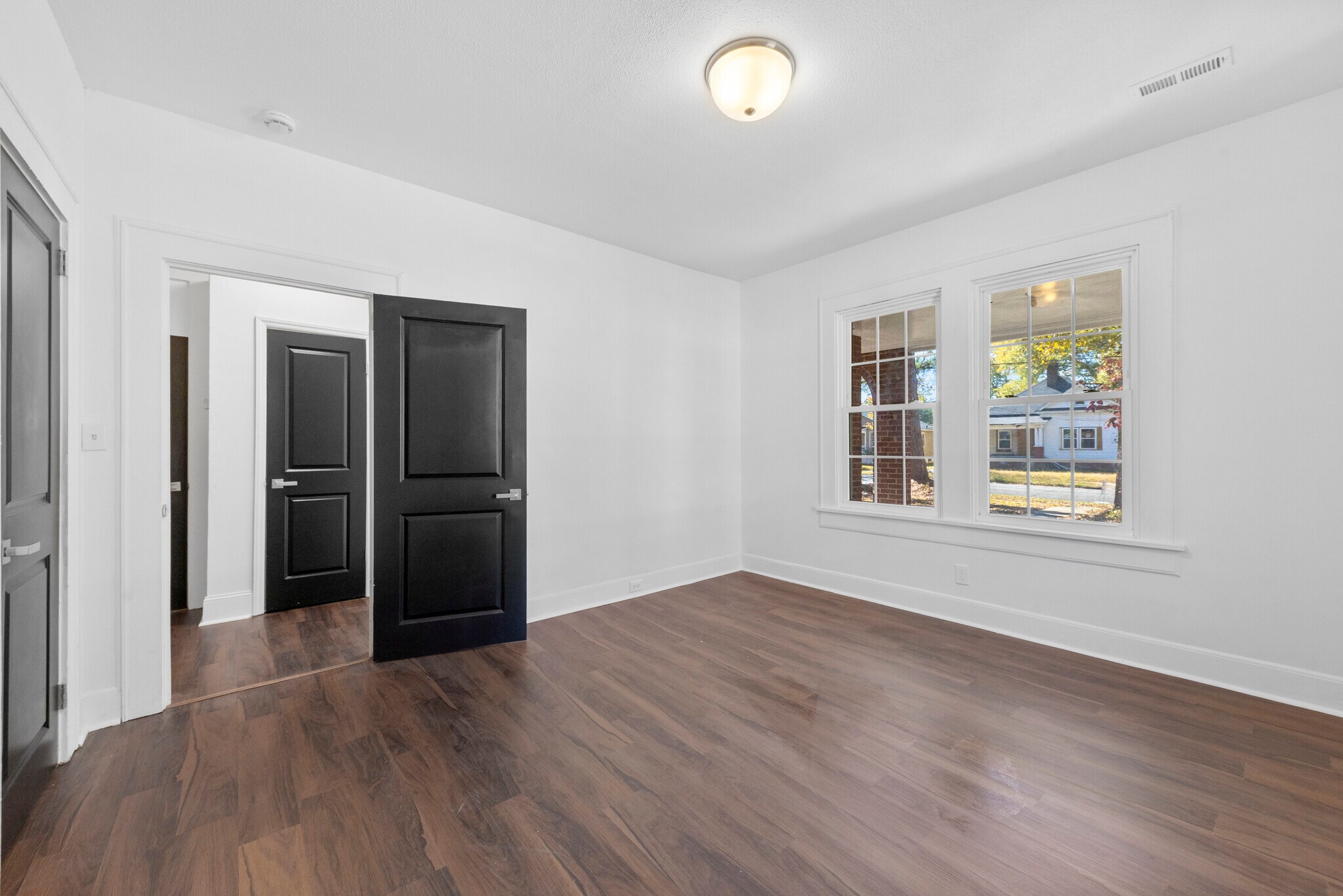 Second bedroom - 321 State St