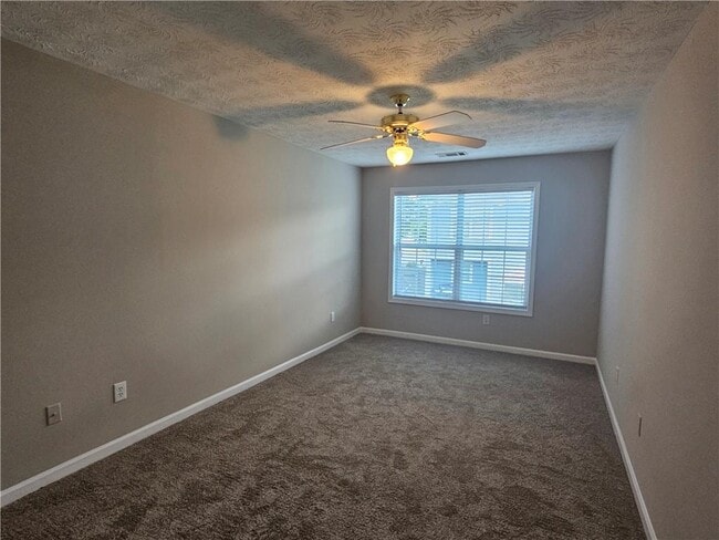 Building Photo - 2527 Waterstone Way