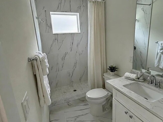 Building Photo - Brand-New St. Pete Home | Modern Coastal Living Near Downtown