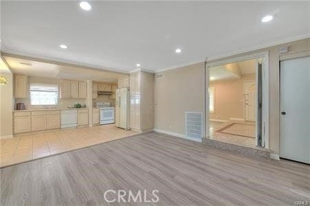 Building Photo - 1510 Manor Gate Rd