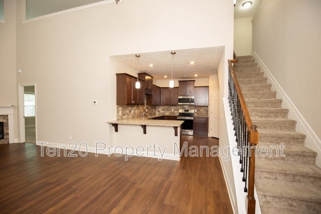 Building Photo - 6002 Townes Way