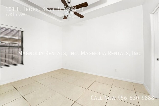 Building Photo - 2 Bedroom 2 Bath in Pharr in Gated Subdivi...