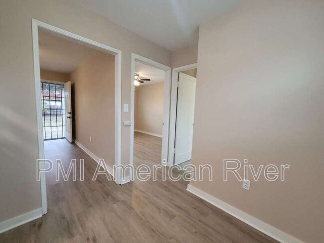 Building Photo - 3932 Jasmine St