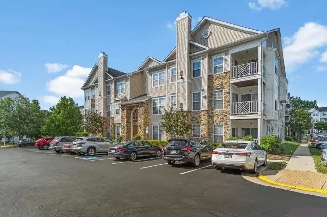 Building Photo - 5908 Founders Hill Dr