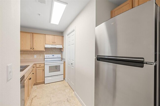 Building Photo - 345 Bayshore Blvd