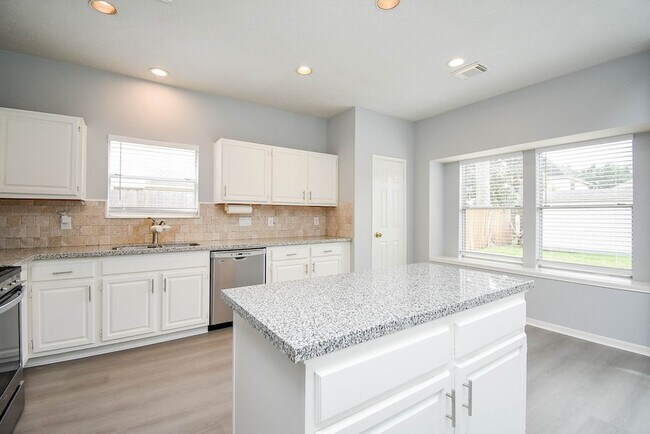 Building Photo - 4519 Westray Dr