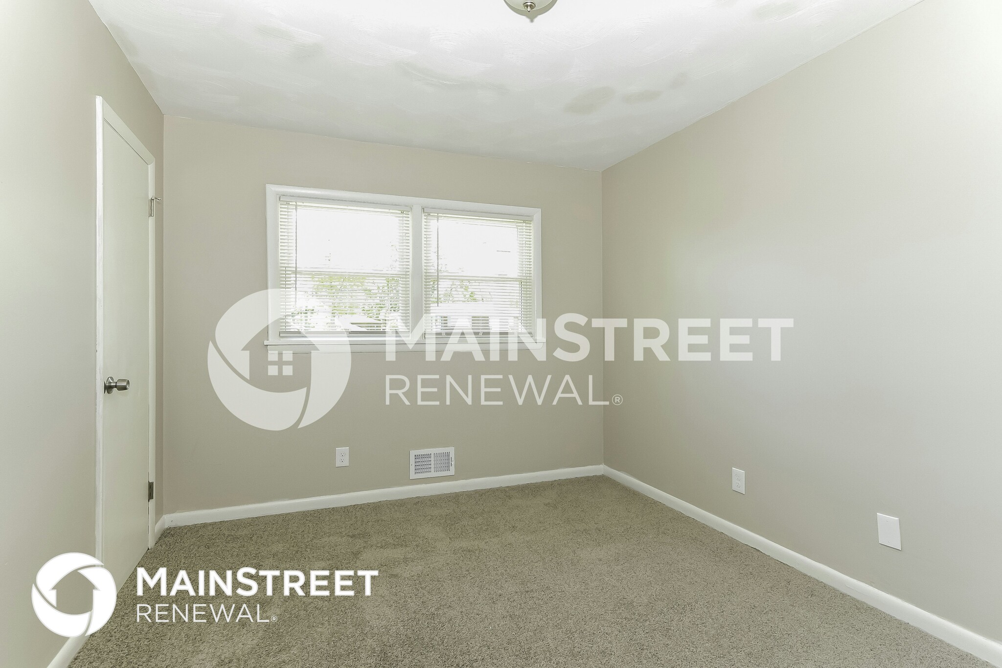 Building Photo - 303 Elk River Dr