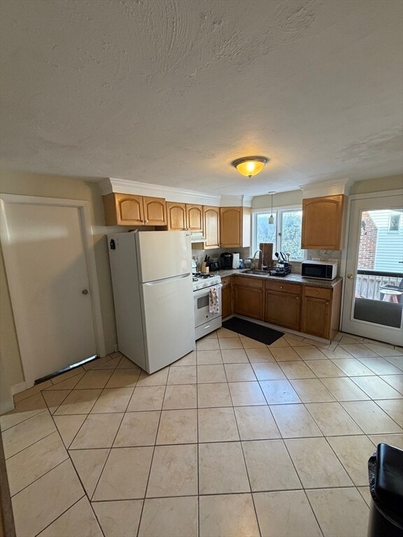 Building Photo - 15 Eliot St