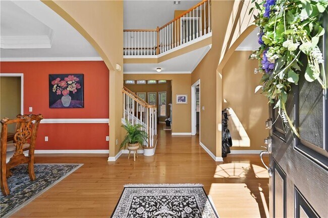 Building Photo - 3945 Summit Gate Dr