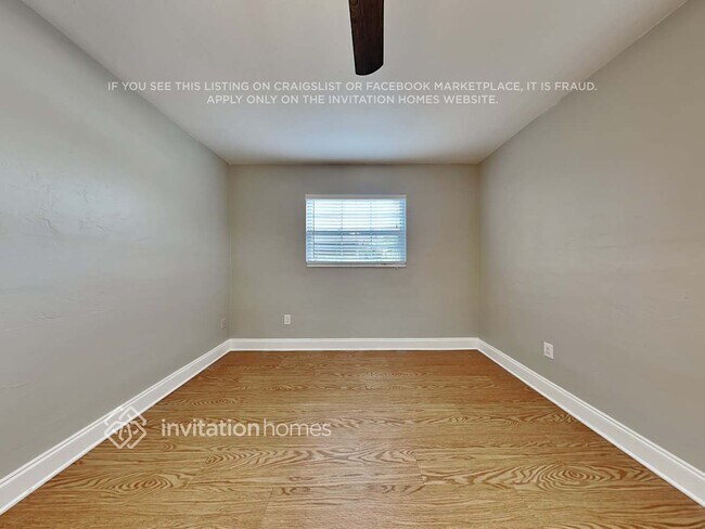 Building Photo - 5730 Volsella Pl