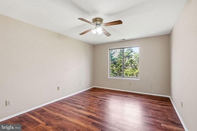 Building Photo - 4215C Aberdeen Dr