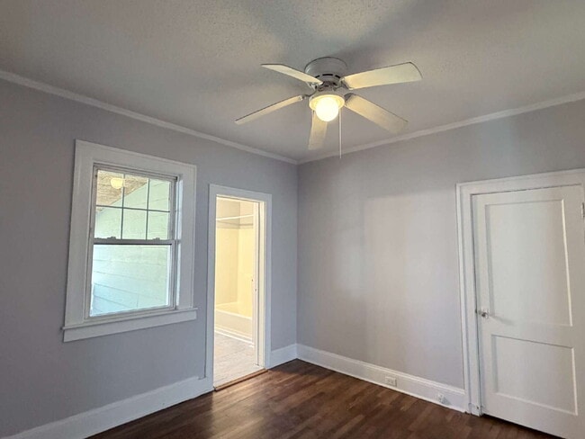 Building Photo - Rare Downtown Asheville Rental: 3BR/2BA House with Huge Yard & City Convenience- Dogs allowed!