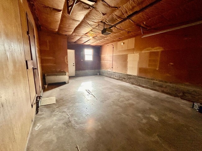 Building Photo - 3 Bedroom Ephrata Home with Garage!