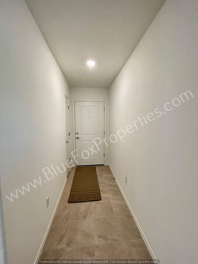 Building Photo - 8790 E Stone Meadow Cir