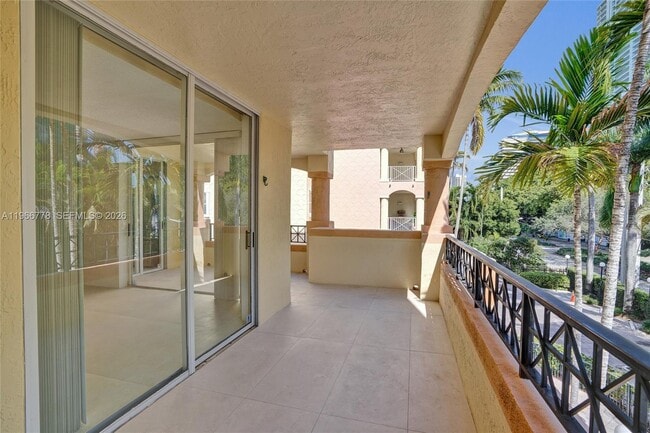 Building Photo - 1834 Brickell Ave