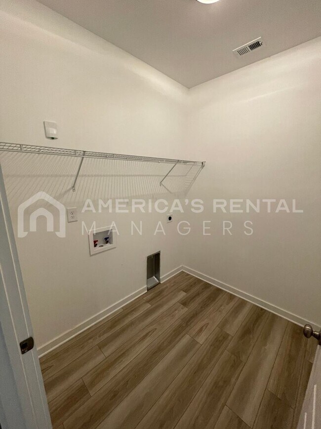 Building Photo - Roomy Home for Rent in Cullman, AL…6 Foot Privacy Fence. AVAILABLE NOW!!