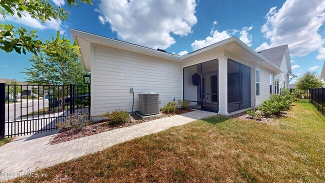 Building Photo - 119 Martha Ct.