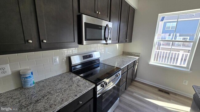 Building Photo - 1344 Red Clover Ln