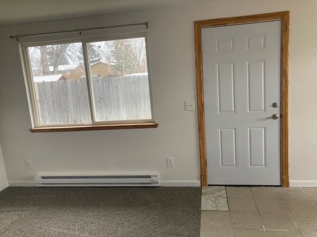 Building Photo - 727 N 16th Ave