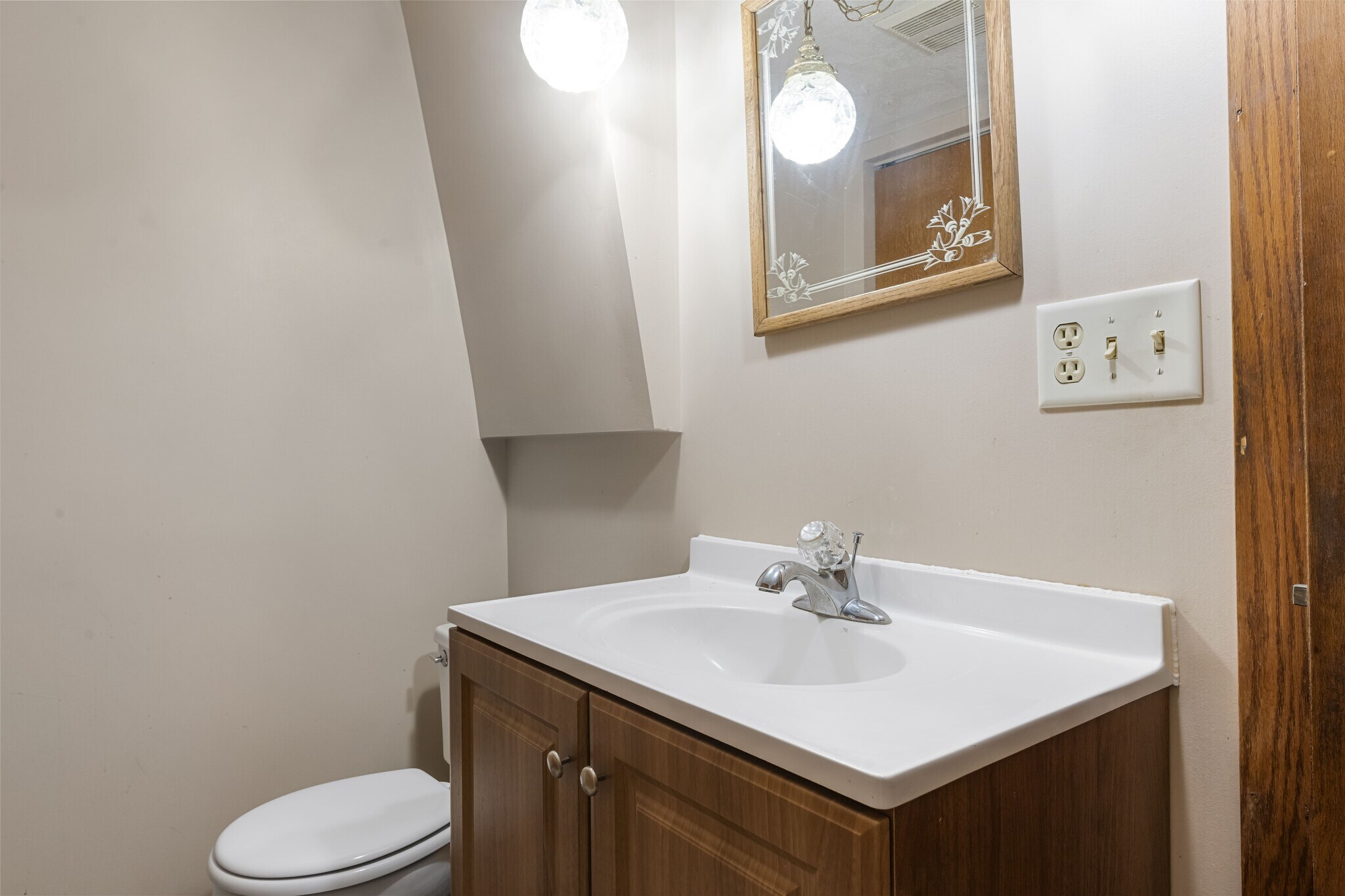 Building Photo - 12131 62nd Ave N